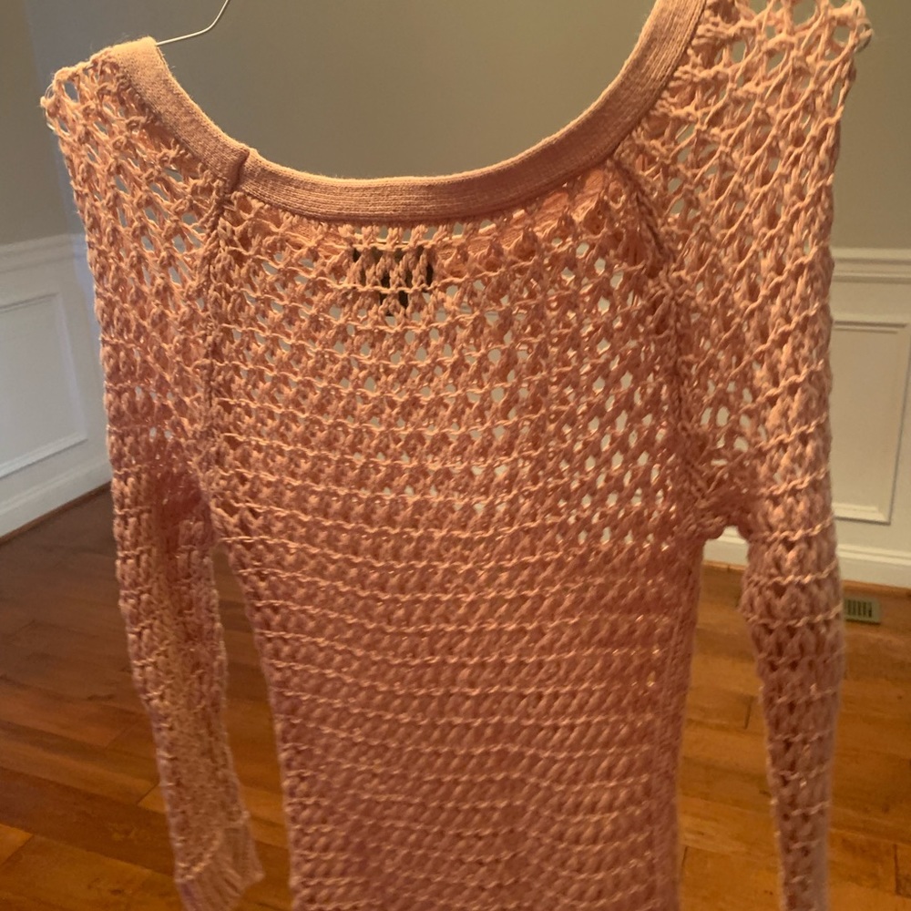 Open weave sweater peach/rose colored